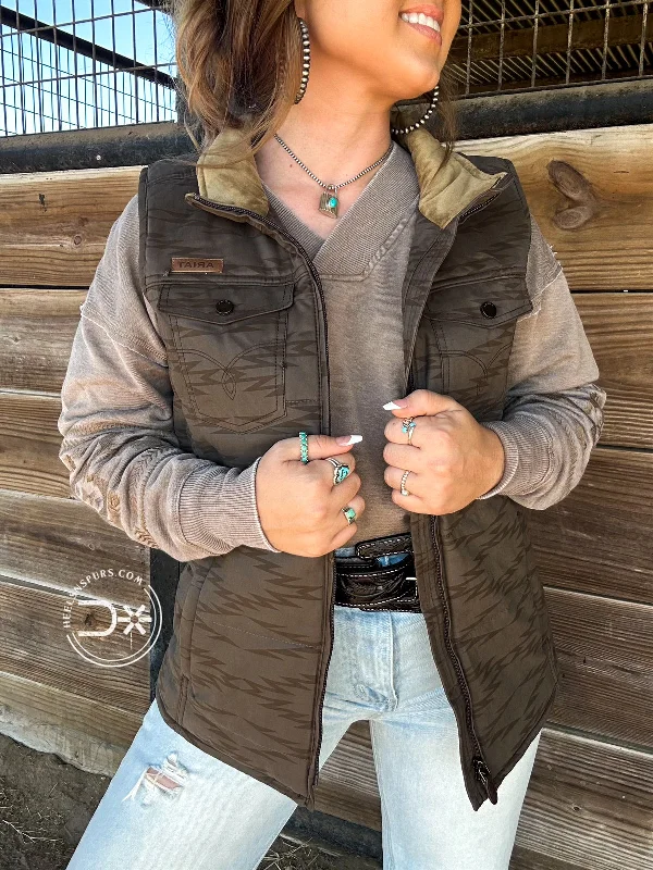 Stylish Ease Aztec Ariat Grizzly Quilted Vest