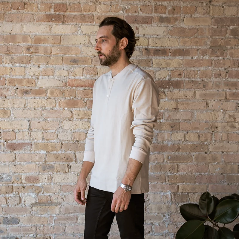 Classic Men's Oatmeal Waffle Knit Henley