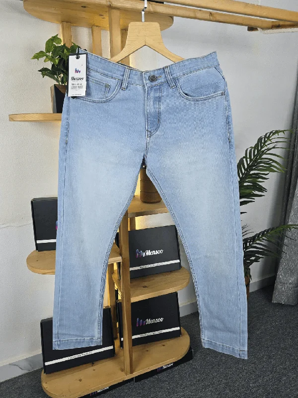 Easy Chic Sky wash narrow fits as it gets Jeans