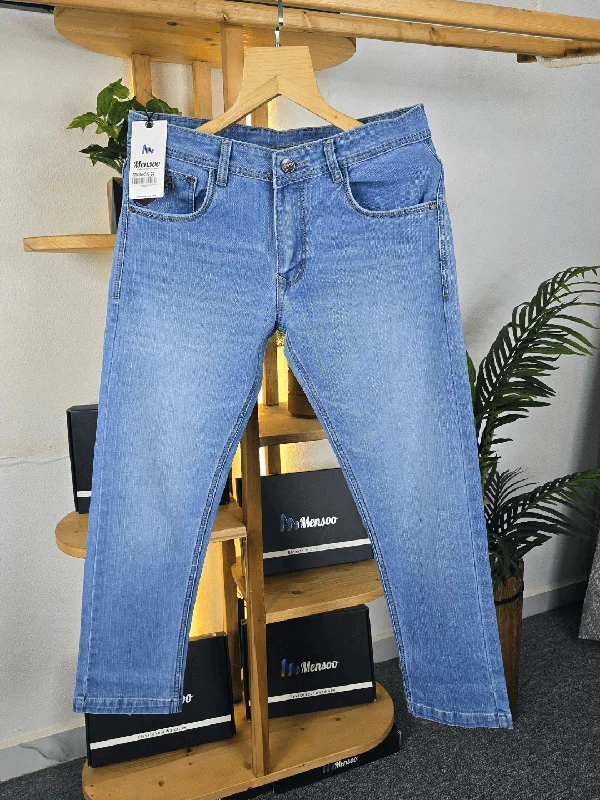 Stylish Ease Regular sky blue wash jeans in narrow fit