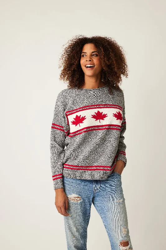 Chic Outfits CANADA SWEATER