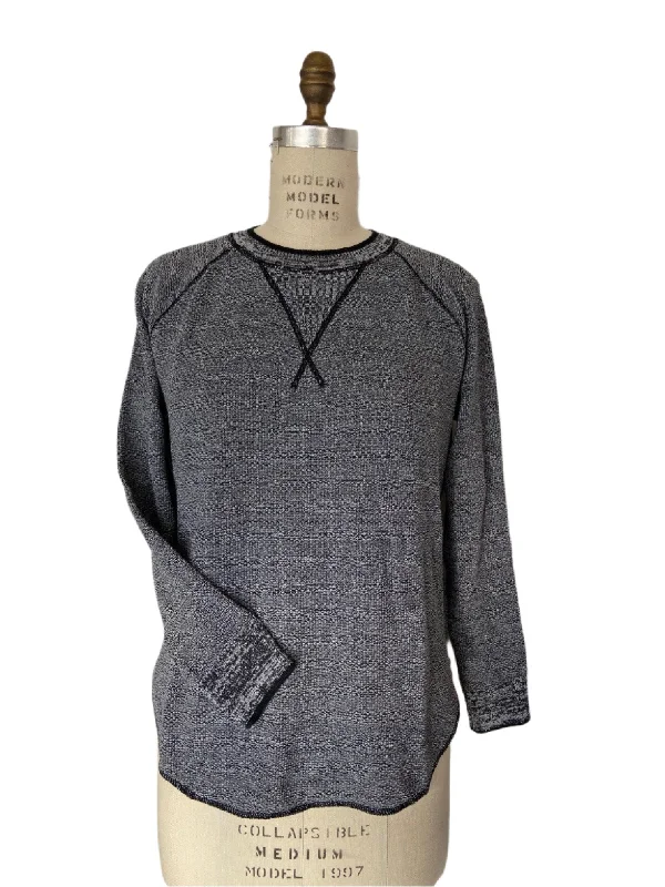 833 BLACK/SILVER