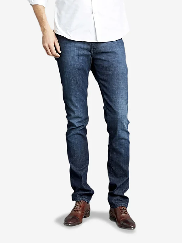 Everyday Style Slim Crosby Jeans