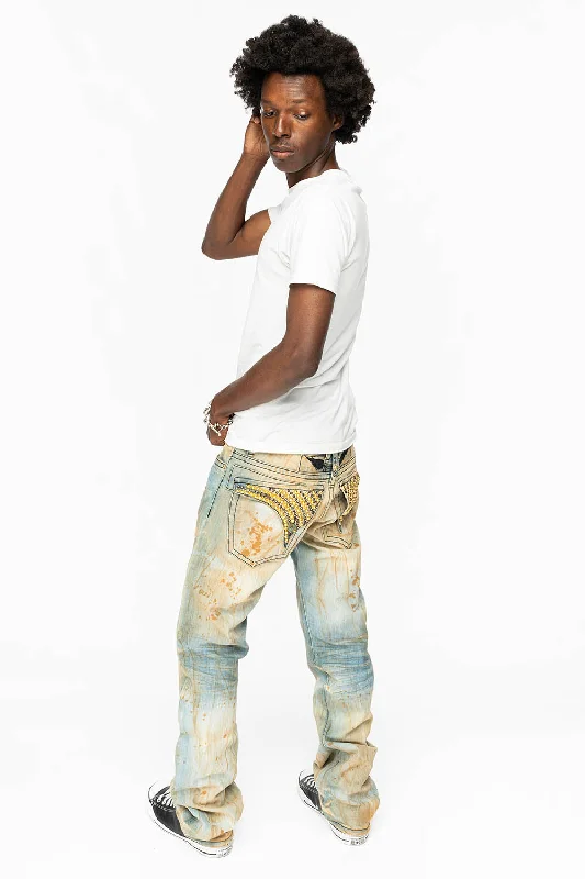 Stylish Wear KILLER FLAP STRAIGHT LEG JEANS WITH  CRYSTALS AND NAILHEAD IN TRAVELER WASH