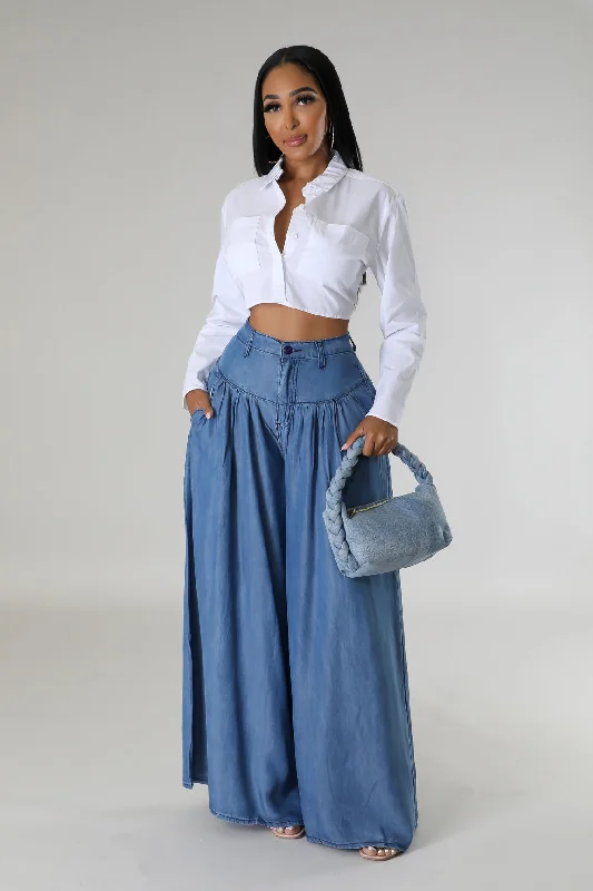 Fashionable And Versatile Dallas Girl Bottoms