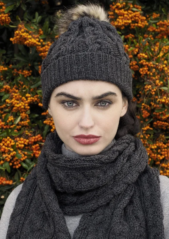 Easy Wear Chic Chunky Cable Knit Aran Scarf | Charcoal