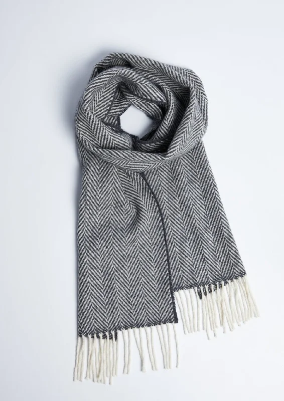 Elegant Wear Foxford Cashmere Lambswool Scarf | Charcoal