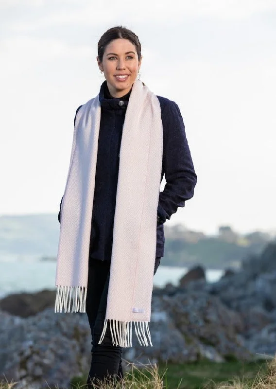 Urban Comfort Foxford Cashmere Scarf | Pink Herringbone