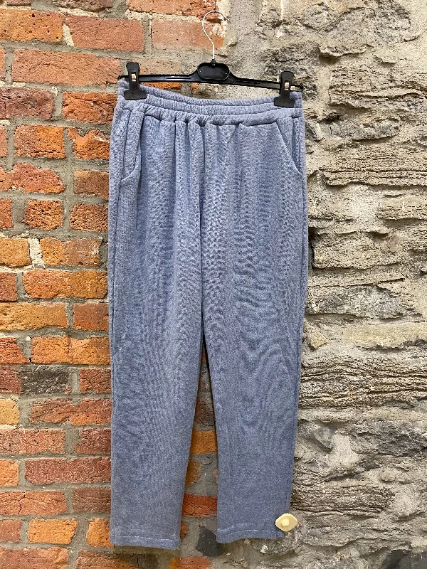 Bleu Jeans / Blue Jeans