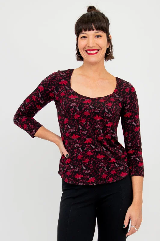 Relaxed Fit Wear Ritzy 3/4 Slv Top, Red Life, Bamboo