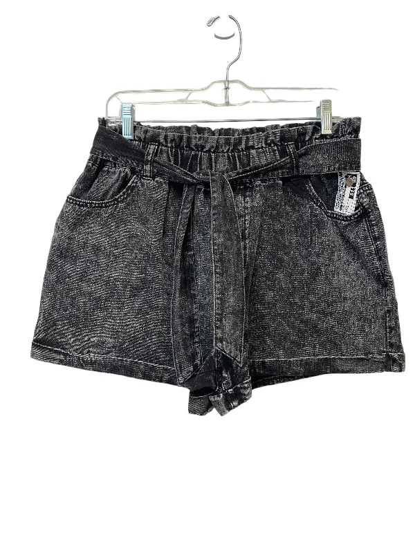 Shorts By Clothes Mentor In Black, Size: M