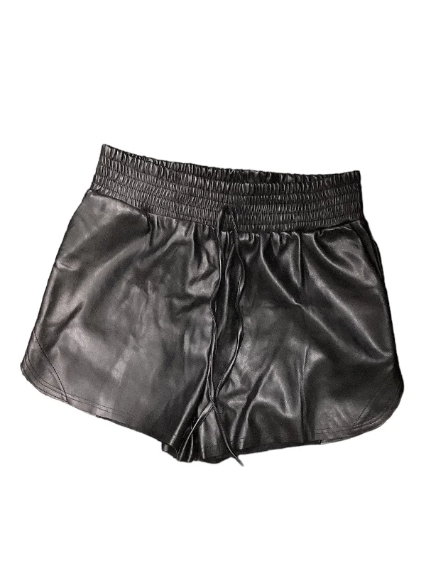 Elegant Casuals Shorts By Clothes Mentor In Black, Size: M