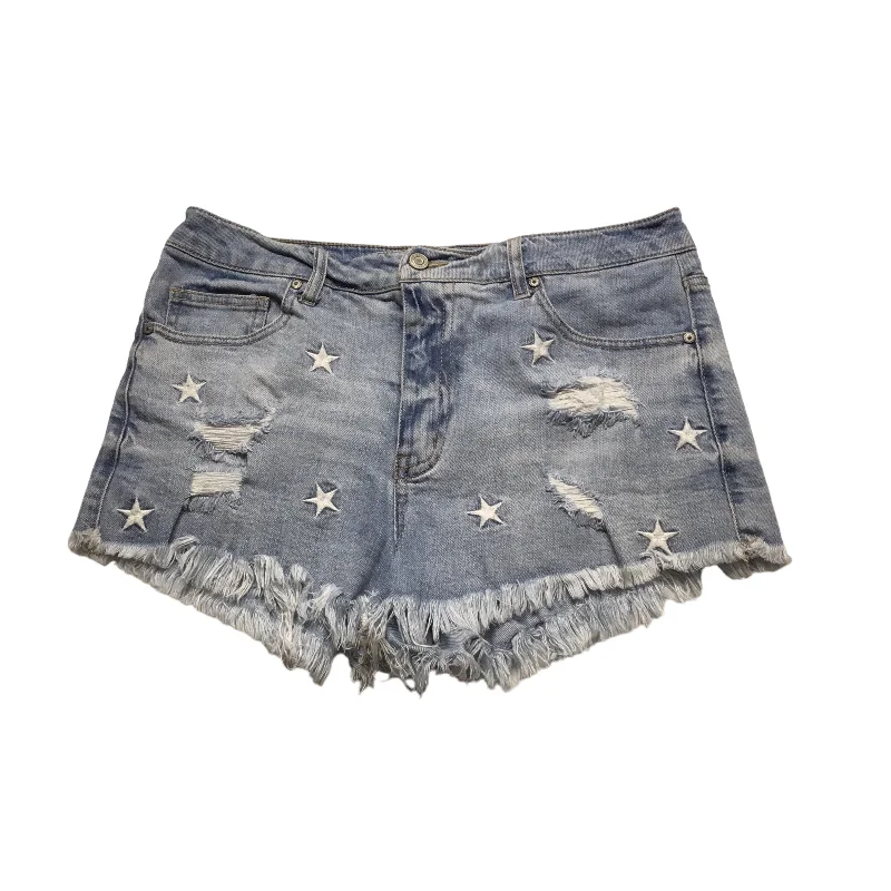 Relaxed Jackets Shorts By Clothes Mentor In Blue Denim, Size: L